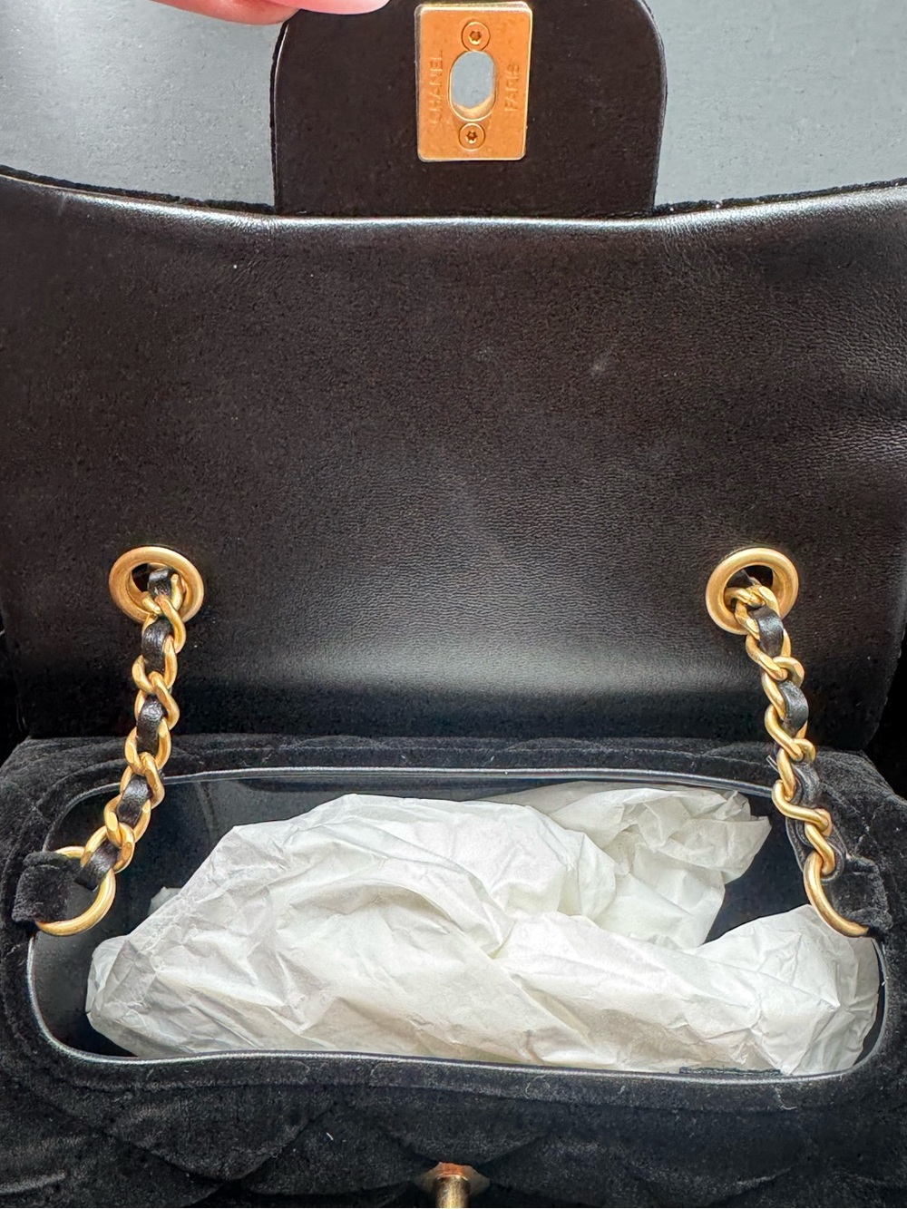 Chanel 2024 Black Velvet Barrel Bag – Mini Bowling 2-Way Shoulder Bag w/Box - Picture 11 of 13